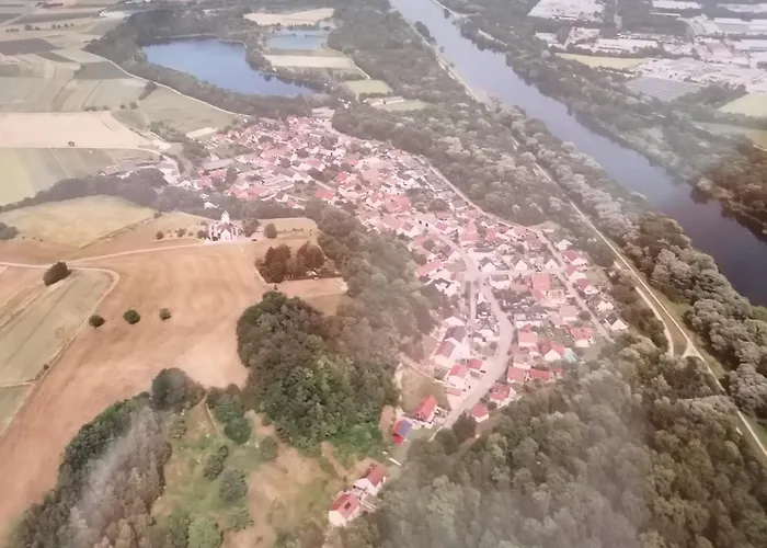 Dorfzauber * Neubourg-sur-le-Danube